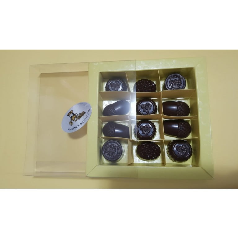 Confezione di cioccolatini assortiti prodotti da "Il Gelatiere" di Amatrice